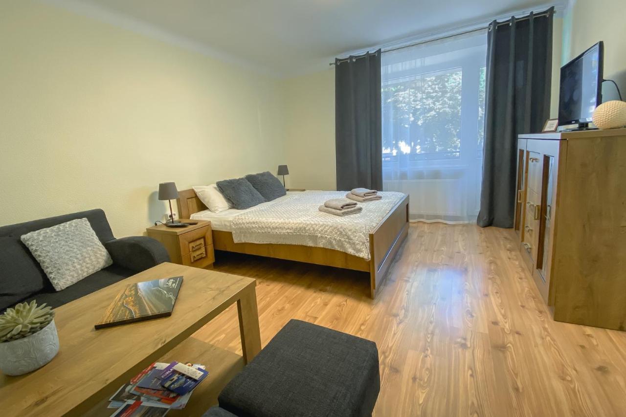 Peter's Market apartment Liepāja Eksteriør bilde
